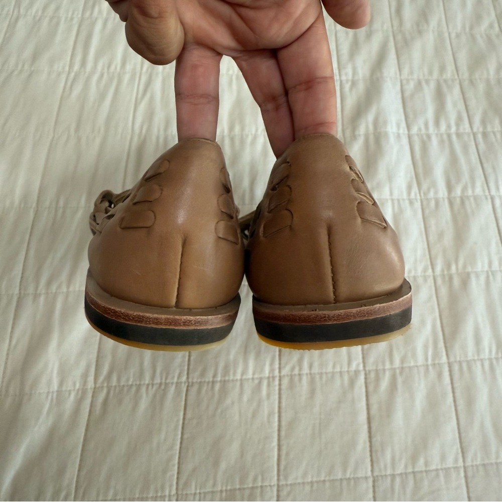 Nisolo Tan Leather Huarache Sandals - Picture 6 of 11
